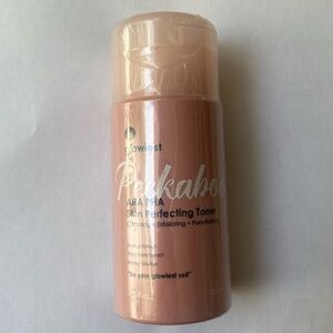 SEALED Glowiest Peekaboo AHA PHA Skin Perfecting Toner